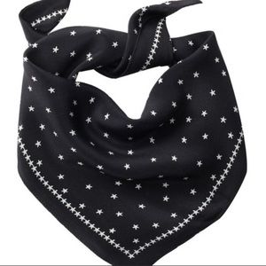 Madewell Silk Bandana Scarf   Navy